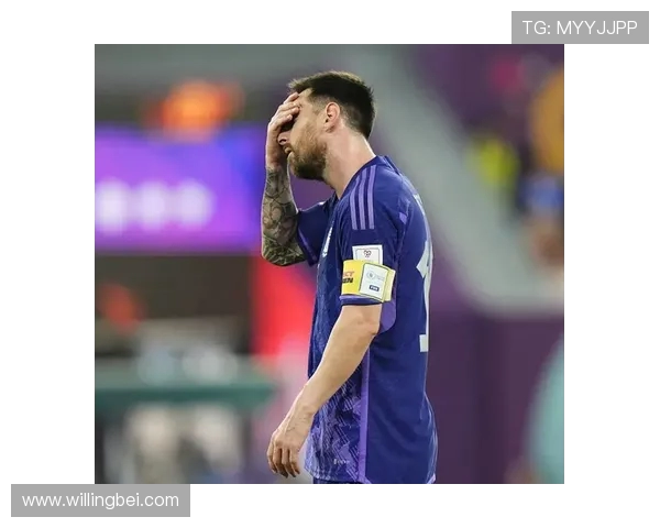 杨泽翔深感愧疚为争议点球致歉亲历者难以释怀痛苦自责 杨泽翔深感愧疚为争议点球致歉亲历者难以释怀痛苦自责